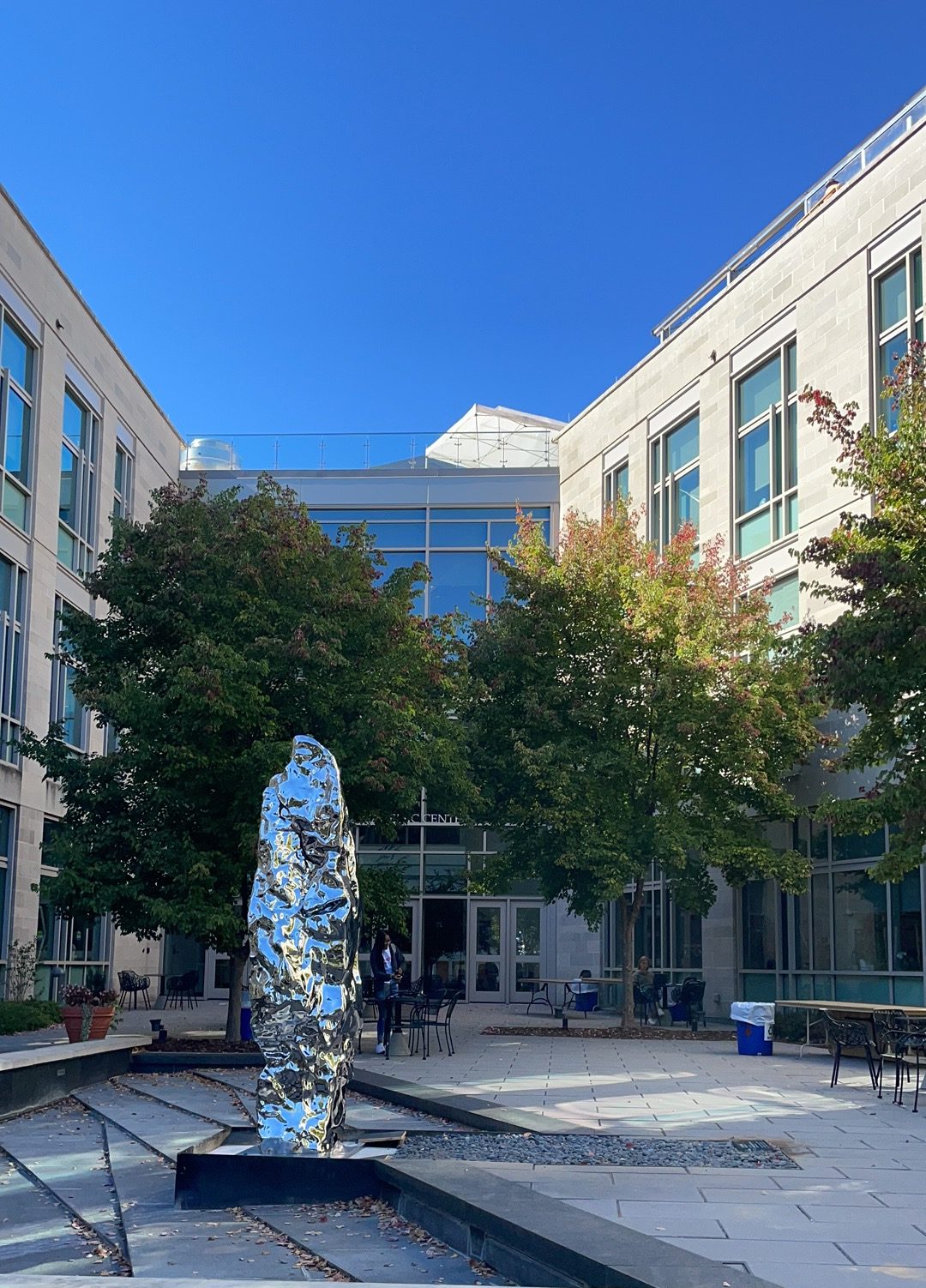 New campus sculpture: Artificial Rock #119
