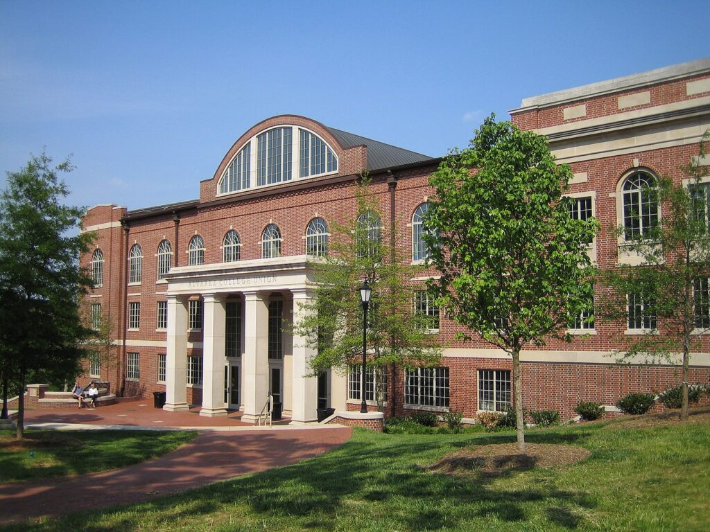 Betty and B. Frank Matthews II ’49 Center for Career Development